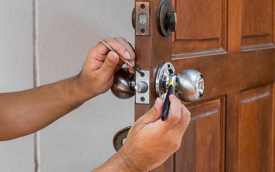 professionnel serrure porte blindee Courbevoie