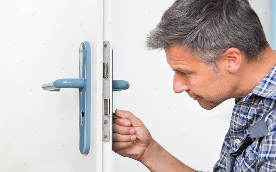 tarif serrurier ouverture de porte Vachette Courbevoie